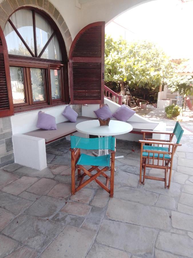 Villa Iris Vrasná Zewnętrze zdjęcie
