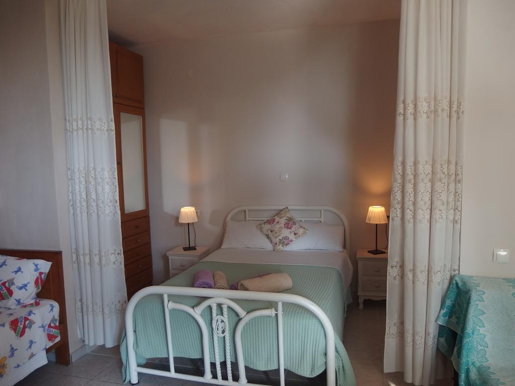Villa Iris Vrasná Zewnętrze zdjęcie